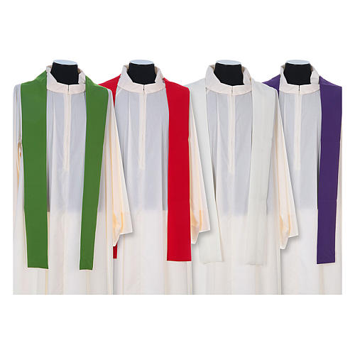 Liturgical Chasuble with gothic cross, grapes and lamp 15