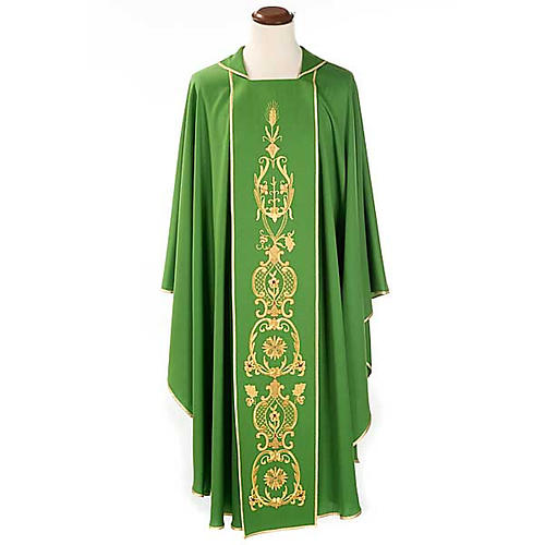 Chasuble in wool with gold flowers and ears of wheat 1