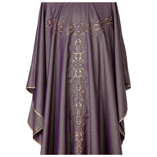 Liturgical Chasuble in lurex with stylized gold motifs 2