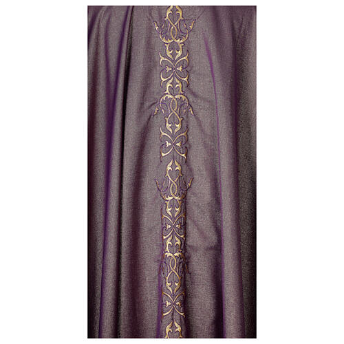 Liturgical Chasuble in lurex with stylized gold motifs 4