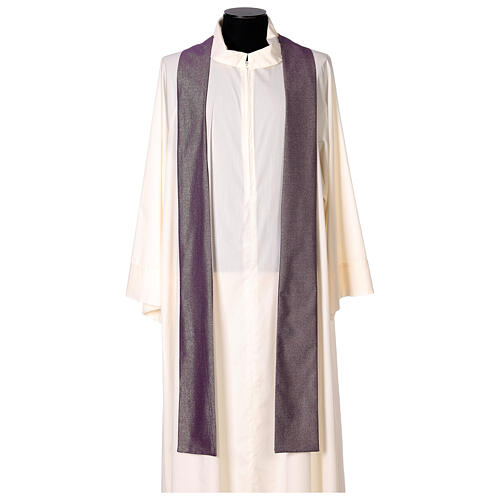 Liturgical Chasuble in lurex with stylized gold motifs 7