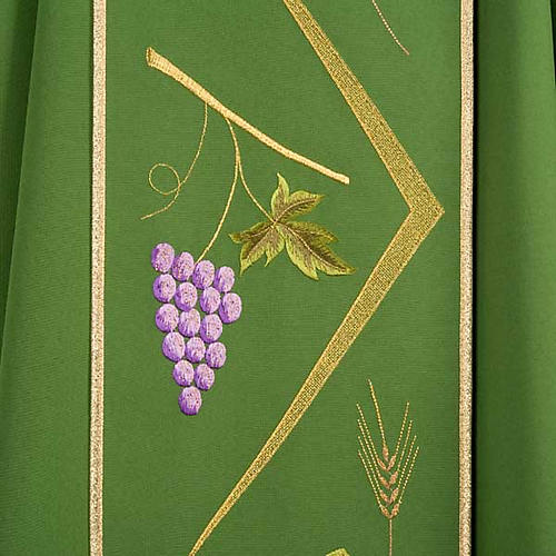 Priest Chasuble with stylized motifs of wheat grapes and crosses 3