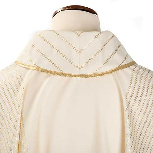 Marian chasuble in wool with metallic motifs 7