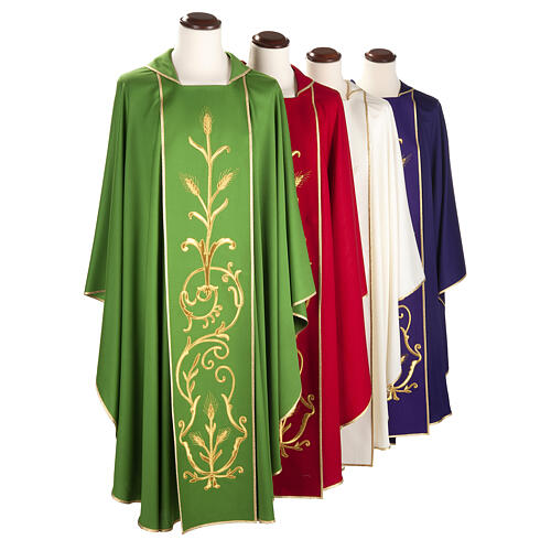 Liturgical vestment in wool with gold ears of wheat 1