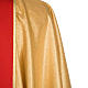 Casulla sacerdotal dorada con estolón rojo IHS rosas s6