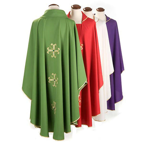 Chasuble with three crosses and glass pearl 2