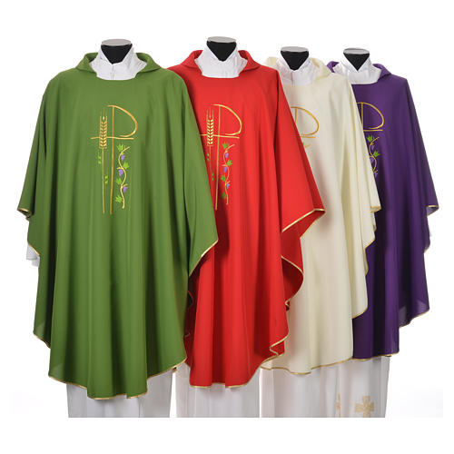 Chasuble in polyester with Chi-Rho and grapes and vine symbols 1