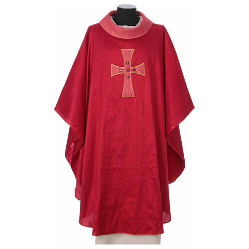 Chasuble in silk with silk cross embroidery and Murano glass 1