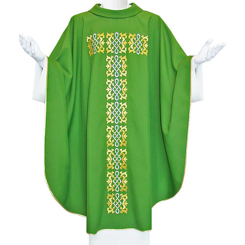 Chasuble in polyester with floral embroidery 1