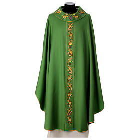Chasuble in pure wool with floral embroidery on galloon
