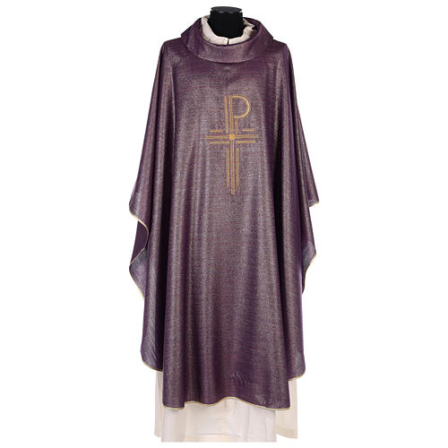 Chi-Rho Chasuble in 90% shiny pure new wool and 10% lurex. 1