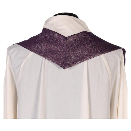 Chi-Rho Chasuble in 90% shiny pure new wool and 10% lurex. 7