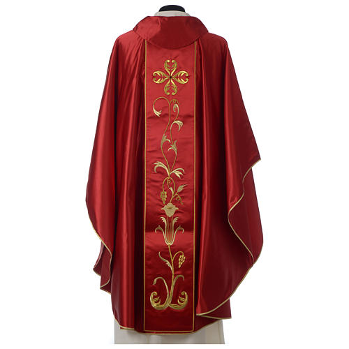 Chasuble in pure silk with hand-embroidered vine symbol 4