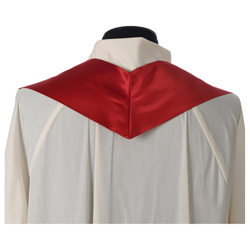 Chasuble in pure silk with hand-embroidered vine symbol 6
