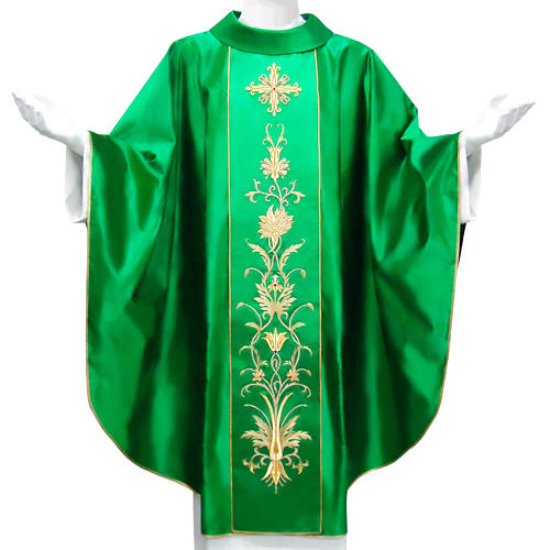 Chasuble in pure silk with hand-embroidered cross symbol 1