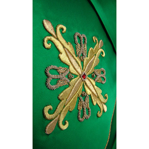 Chasuble in pure silk with hand-embroidered cross symbol 2
