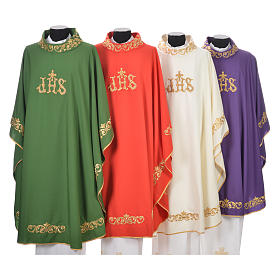 Chasuble in 20% wool 80% polyester, IHS, embroidery on relief