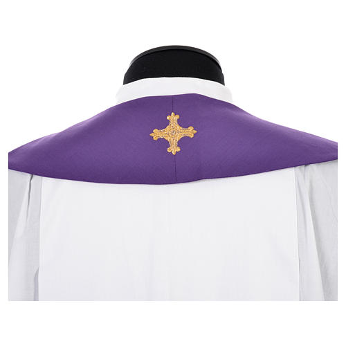 Chasuble in 20% wool 80% polyester, IHS, embroidery on relief 16