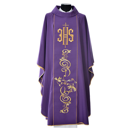 Chasuble in 80% polyester 20% wool, IHS golden embroidery 3