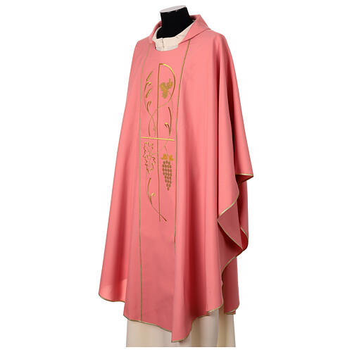 Pink chasuble in 100% polyester, Chi-Rho ears of wheat, grapes 3