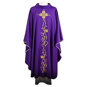Latin Chasuble in 100% polyester, machine embroidered Gamma