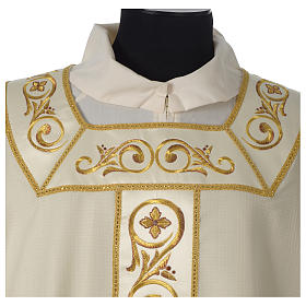 Chasuble in 100% wool with machine embroidered satin stole Gamma