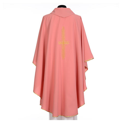 Chasuble rose 100% polyester croix dorée 2