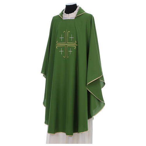 Chasuble in polyester crepe with central cross and for crosses 4
