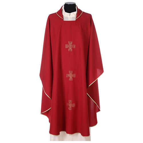 Chasuble with three crosses and woven embroideries 4
