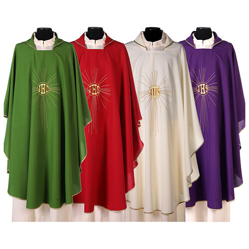 Chasuble in polyester crepe with rays and JHS symbol 1