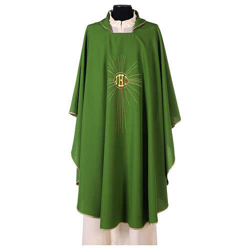Chasuble in polyester crepe with rays and JHS symbol 3