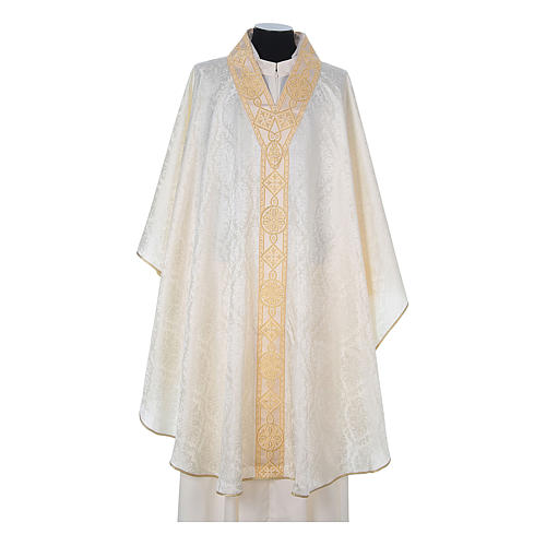 Chasuble damas sable filigrané finitions or 5