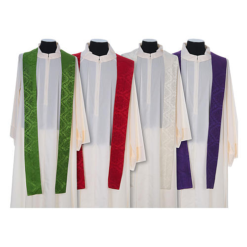 Chasuble damas sable filigrané finitions or 9