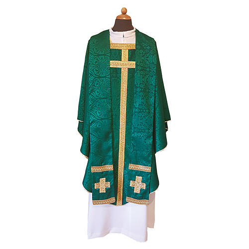 Chasuble in Damask fabric with galloon 3