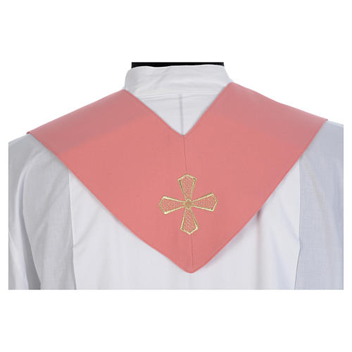 Pink chasuble in 100% polyester with inserts in fabric and embroidered cross Gamma 9