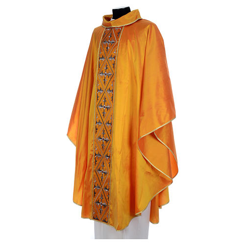 Chasuble prêtre soie or 100% broderie croix 2
