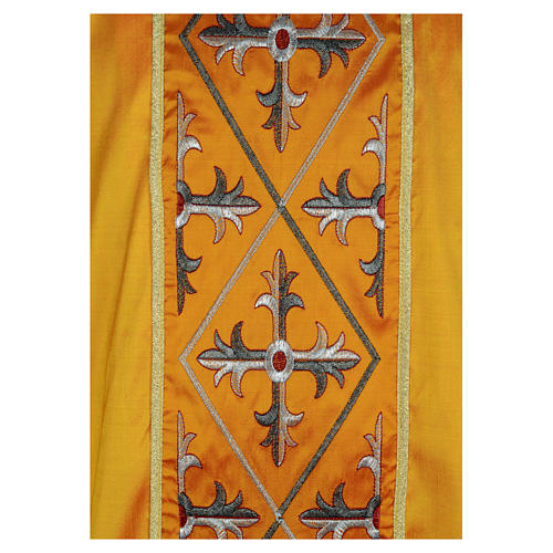 Gold Priest Chasuble in 100% silk with crosses orphrey 4