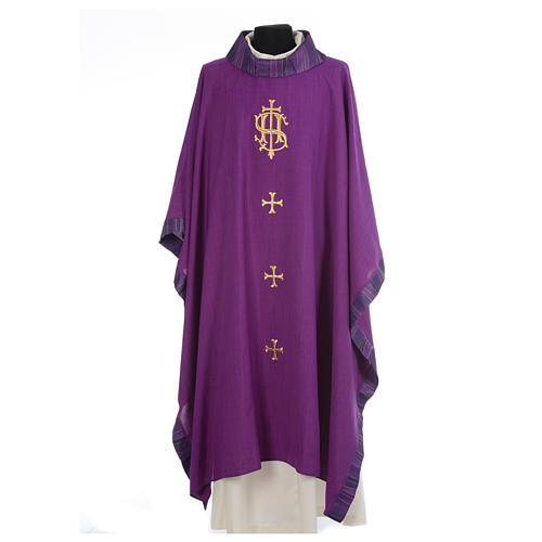 Chasuble with central IHS and crosses 6