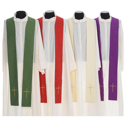 Chasuble embroidered with stylized cross 7