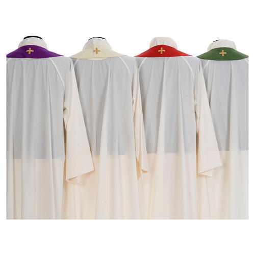 Chasuble 100% polyester avec croix stylisée 8