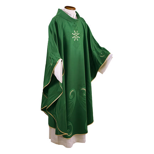 Priest Chasuble with machine embroidery wool silk lurex Gamma 1
