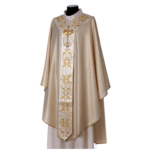 Wool Medieval Chasuble with flower embroidery 3