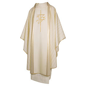 Chasuble in wool embroidered cloth