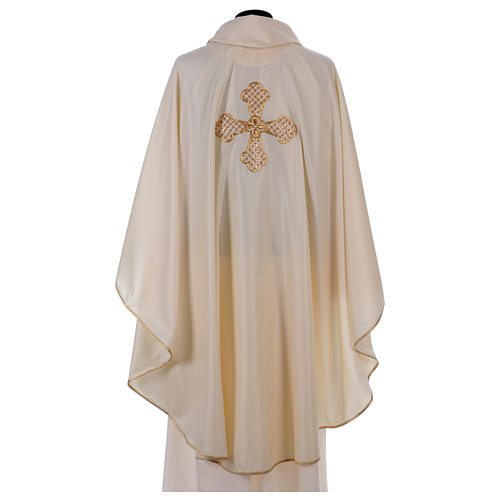 Casulla blanca bordada a mano seda y lana Monasterio Montesole 3