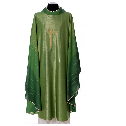 Priest chasuble with cross machine embroidered, wool and lurex Gamma 6