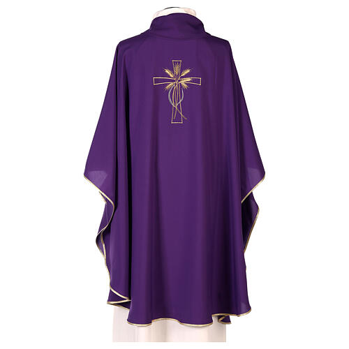 Chasuble in Vatican fabric with gold and silver embroidery 9