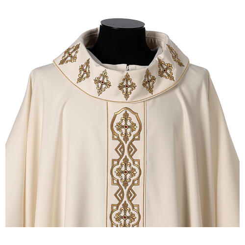 Chasuble in pure wool, baroque embroidery 2