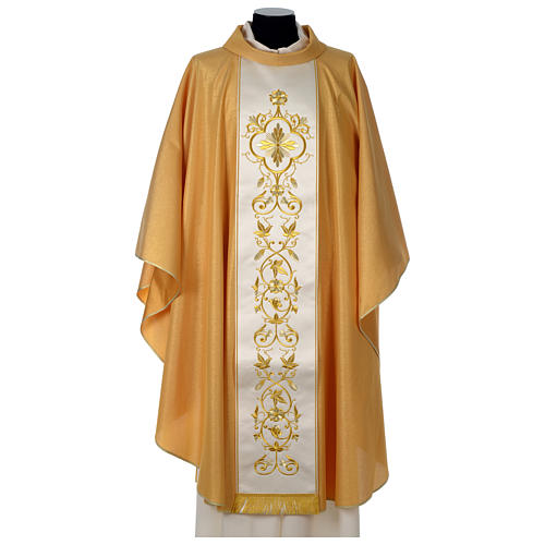 Chasuble in pure wool with embroidery on gallon, golden Gamma 1