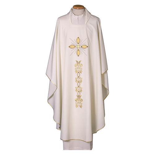 Polyester chasuble with machine embroidered cross with rays Gamma 1