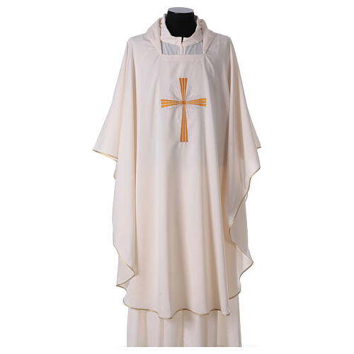 Chasuble in polyester with machine embroidery on front and back Gamma 5